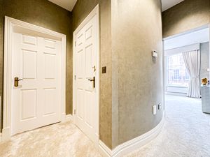 Photo 19- click for photo gallery